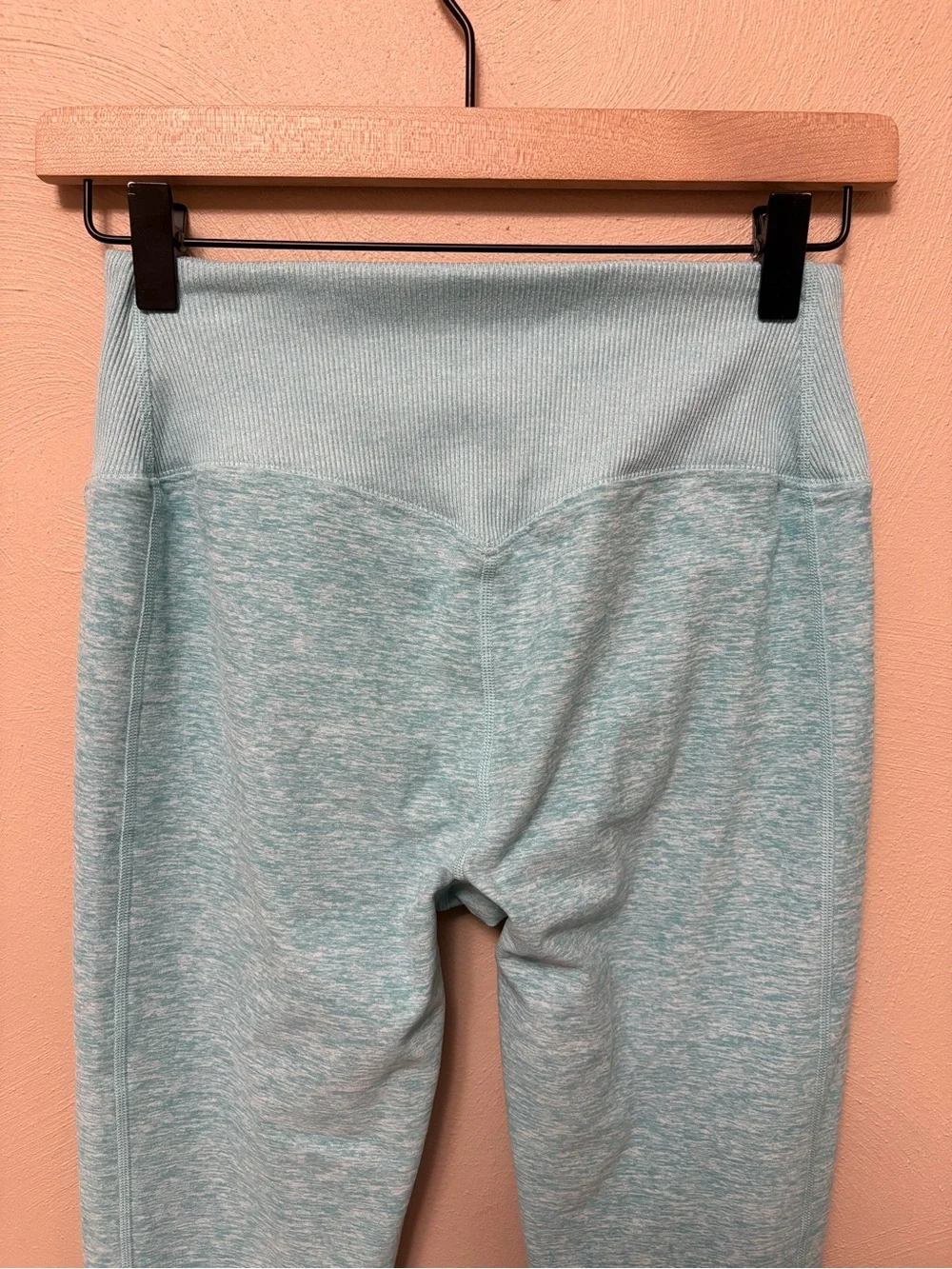 ALO High Waist Lounge Legging in Blue Quartz Heather Size Medium